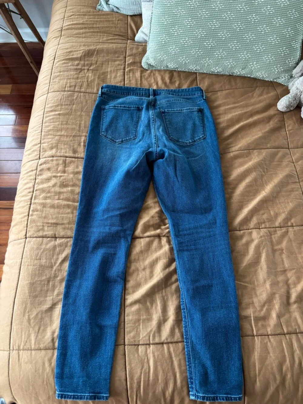 old navy high rise wow super skinny jeans